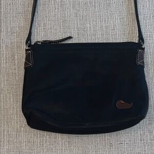 Dooney & Bourke Vintage Nylon Crossbody Handbag in Black Nylon